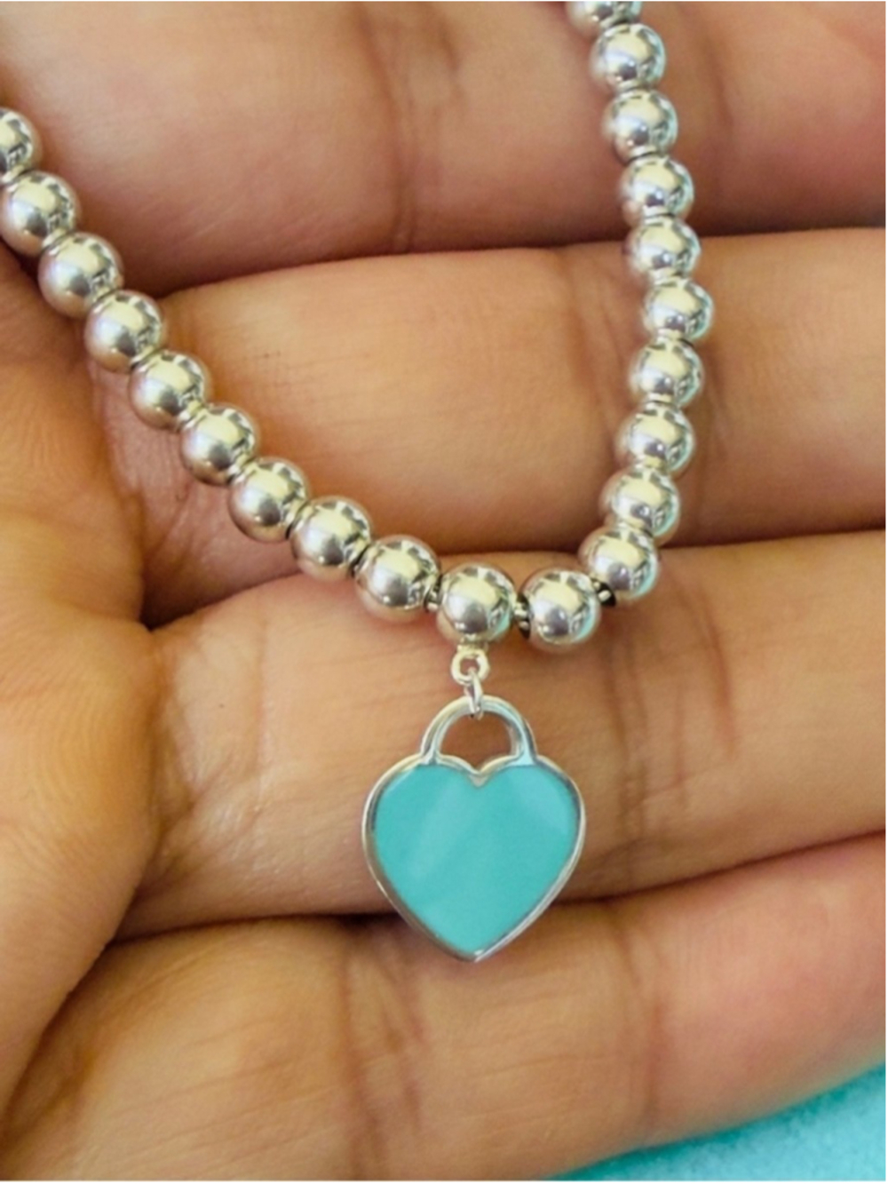 18” Return to Tiffany Blue Enamel Mini Heart Tag Bead Necklace - Picture 10 of 10